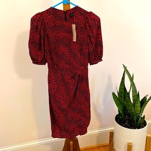 Banana Republic petite faux wrap dress. Puff sleeve. Size 0P. NWT.
